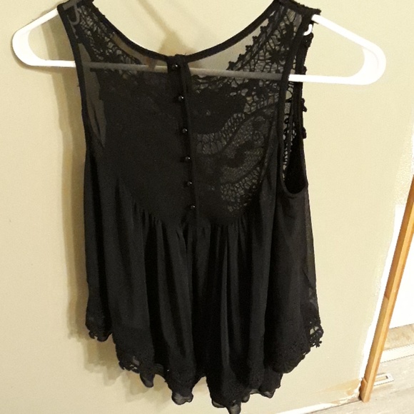 Black Altar'd State tank top - Picture 2 of 3